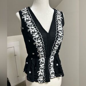 Japna Black Top with White Floral Embroidery